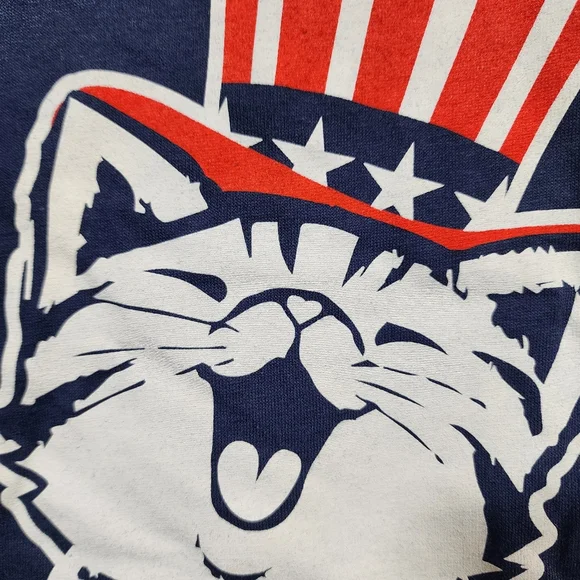 Hanes NWOT Navy Blue Cat Graphic American flag print TShirt woman's size medium - Picture 8 of 8